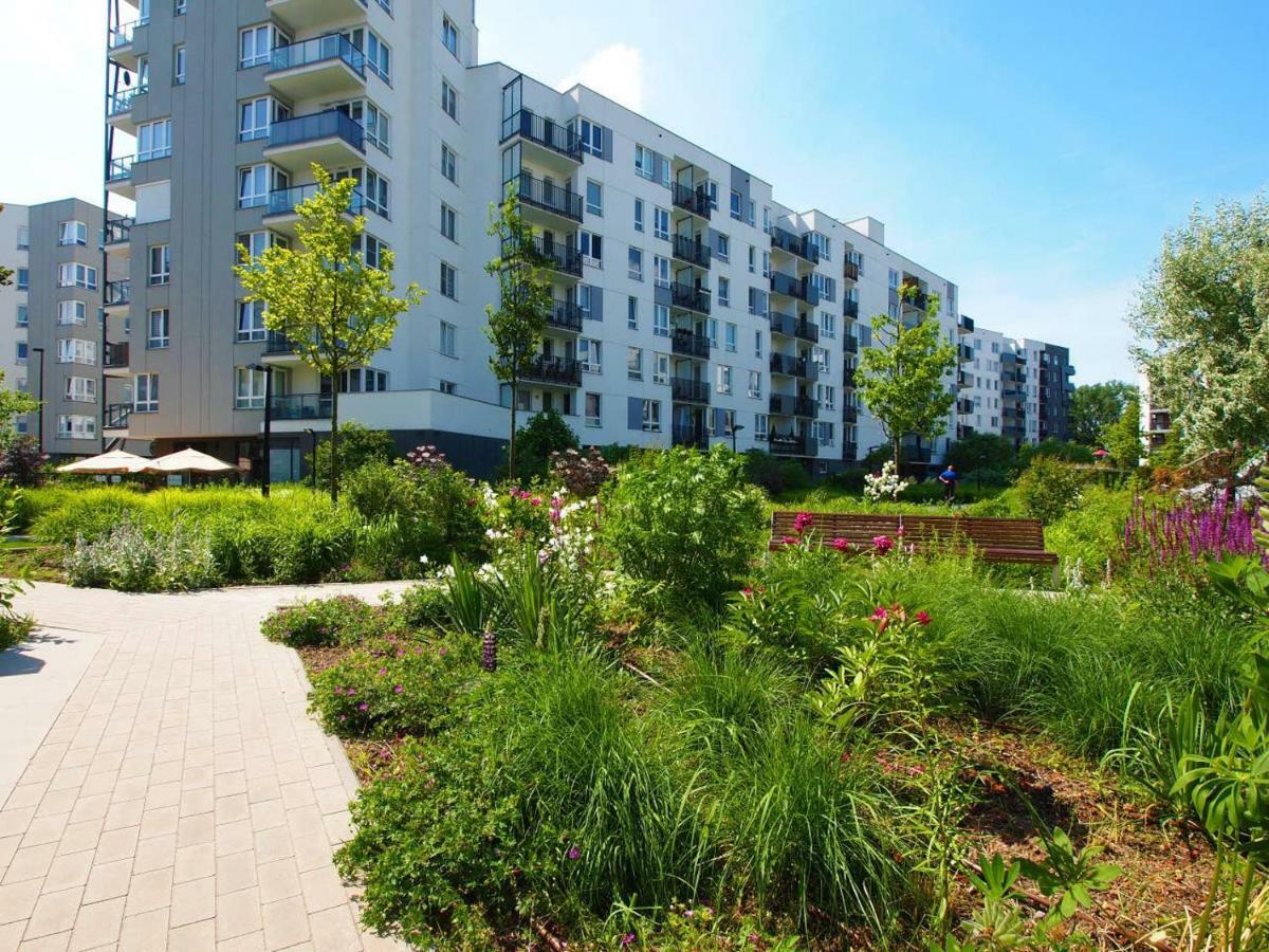 Airport Residence Blue Warsaw Exterior photo