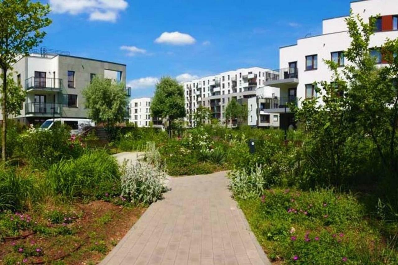 Airport Residence Blue Warsaw Exterior photo