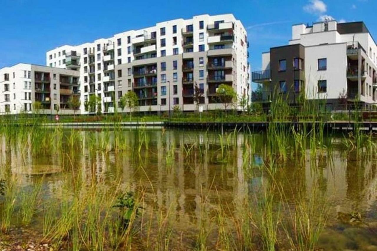 Airport Residence Blue Warsaw Exterior photo
